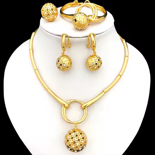 Ensemble de Bijoux 4 Pièces Plaqué Or 24K et Cristaux Scintillants – Collier, Bracelet, Bague et Boucles d’Oreilles