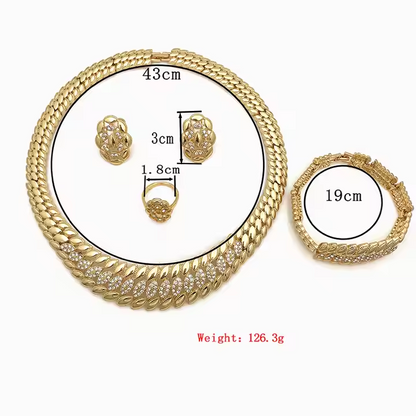 Ensemble de Bijoux 4 Pièces Plaqué Or 24K avec Cristaux Scintillants – Élégance Durable et Intemporelle